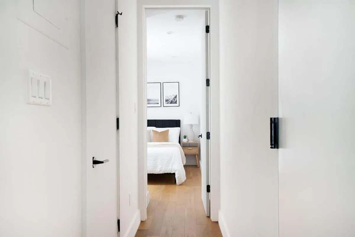 1290-16 New Renovated 2 Bedrooms In Ues Nowy Jork Apartament