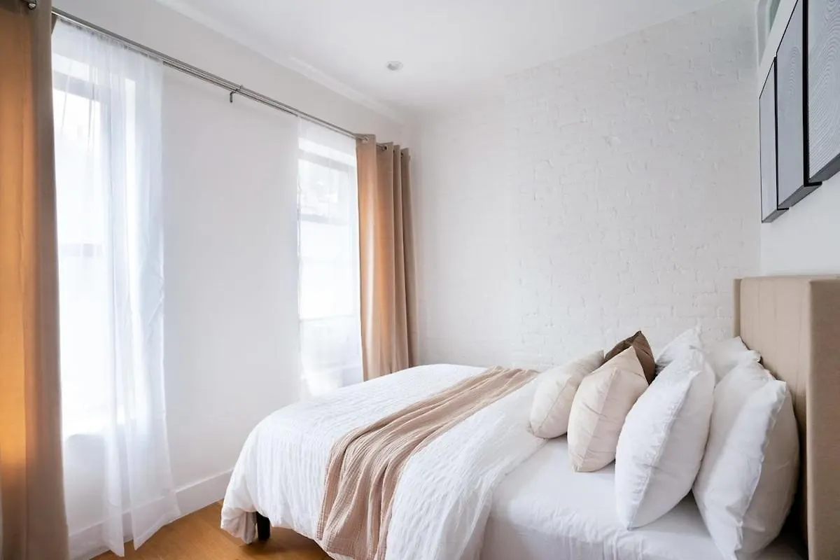 Apartment 1290-16 New Renovated 2 Bedrooms In Ues New York